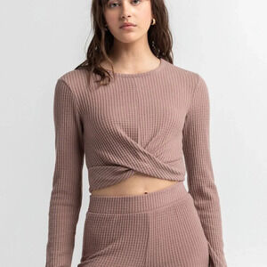 SKY & SPARROW Twist Front Thermal Top